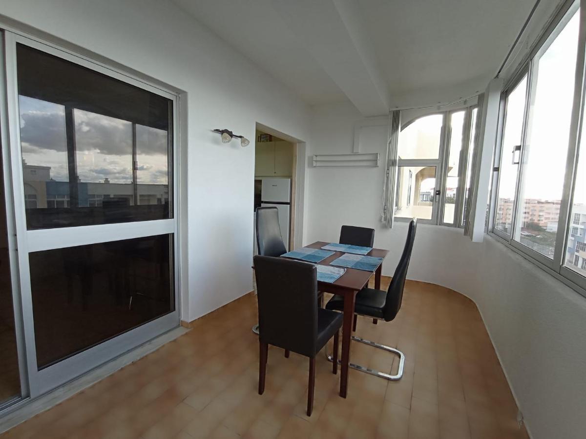 Love Shack Flat In Quarteira Center 外观 照片