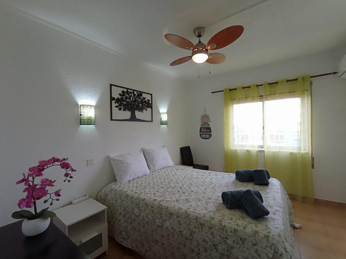 Love Shack Flat In Quarteira Center 外观 照片